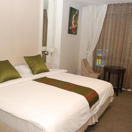 Aphrodite Inn Bangkok Eksteriør billede