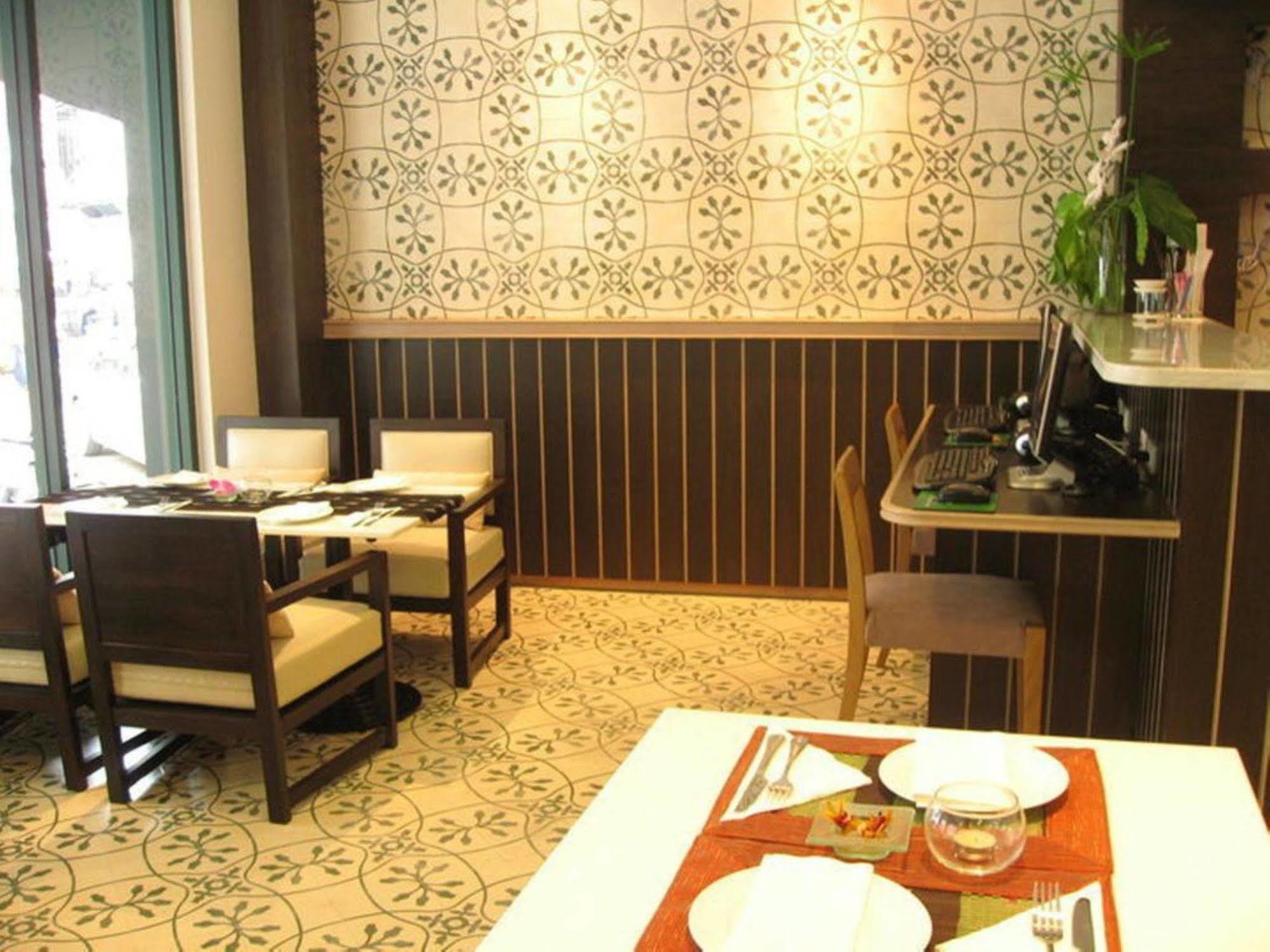 Aphrodite Inn Bangkok Eksteriør billede