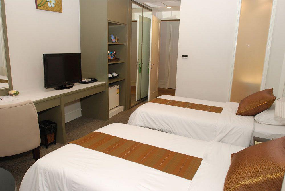 Aphrodite Inn Bangkok Eksteriør billede